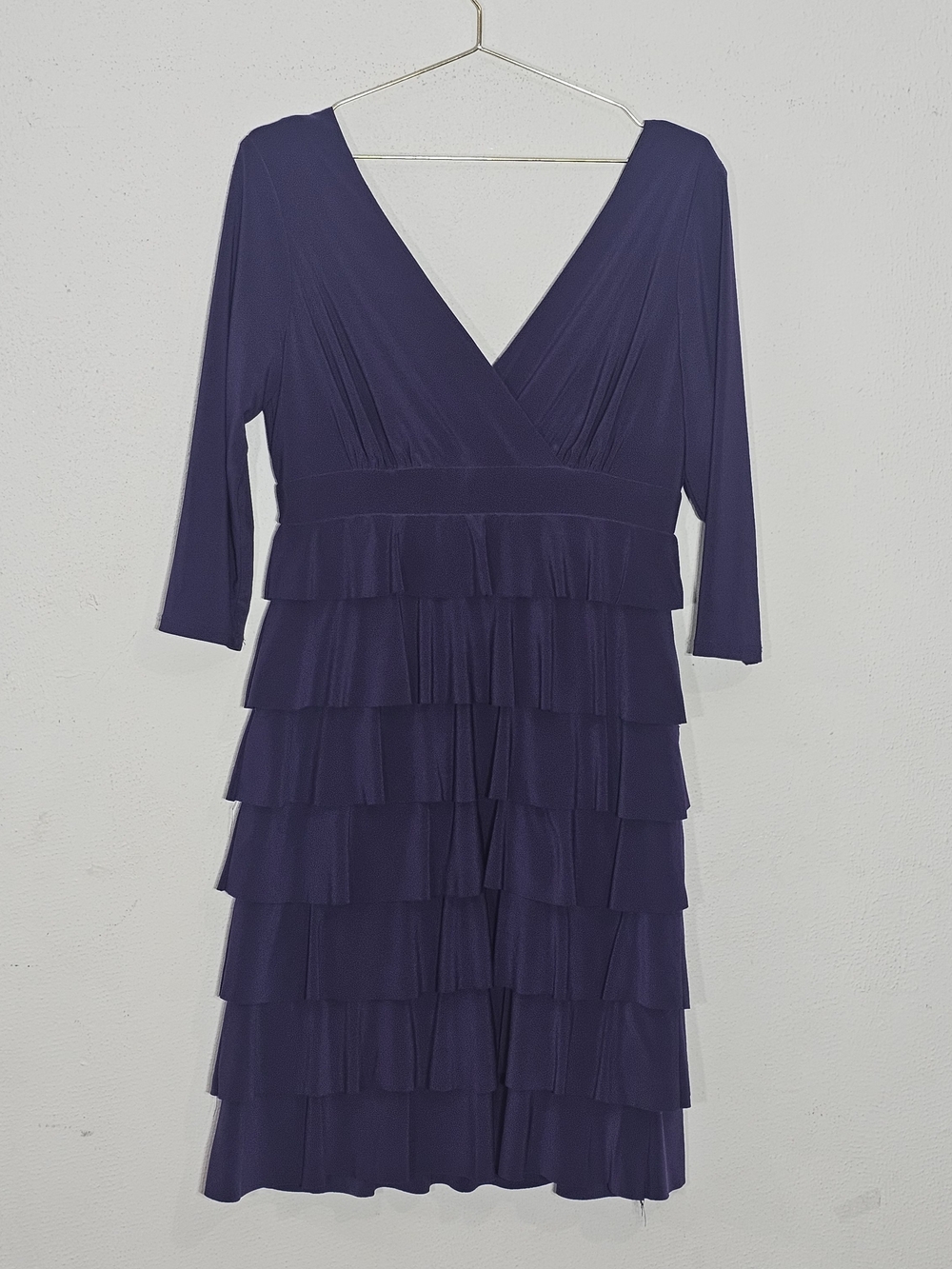 Frank Lyman Design Purple Tiered V-Neck Cocktail Dress Womens Sz 12